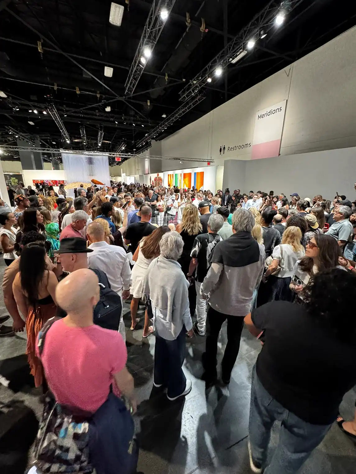 4 年前に NFT で 6,900 万ドルを稼いだ Beeple は、今でも収益を上げています