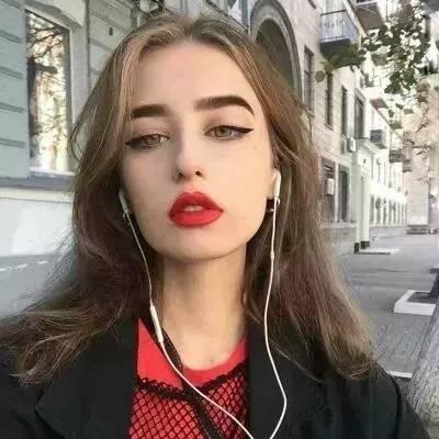 yasmín